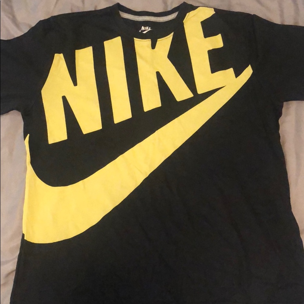 Nike TShirt
